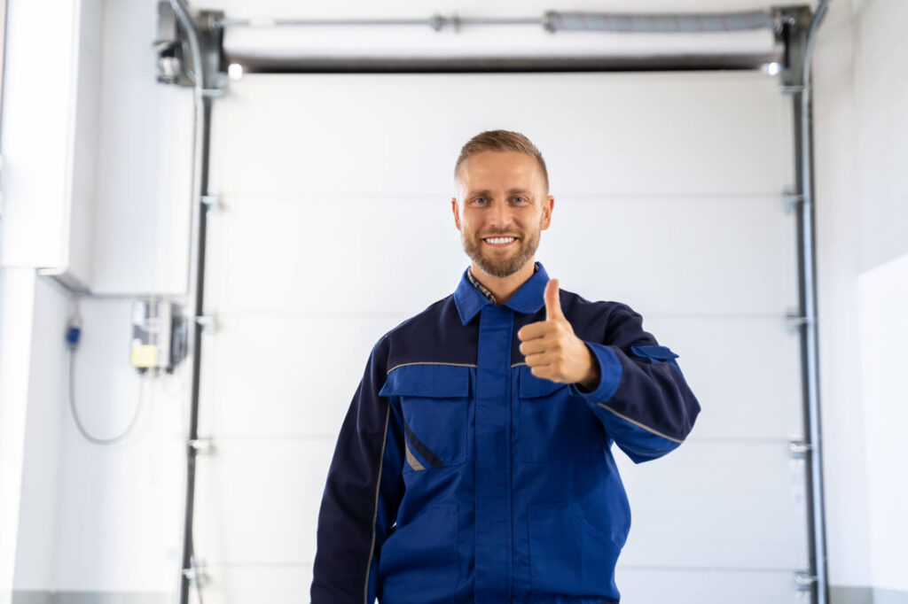 The Complete Guide to Garage Door Repair and Installation Franchise Opportunities