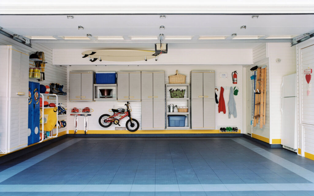 The Complete Guide to Garage Storage Systems Franchise Opportunities: Investment Potential and Industry Forecast